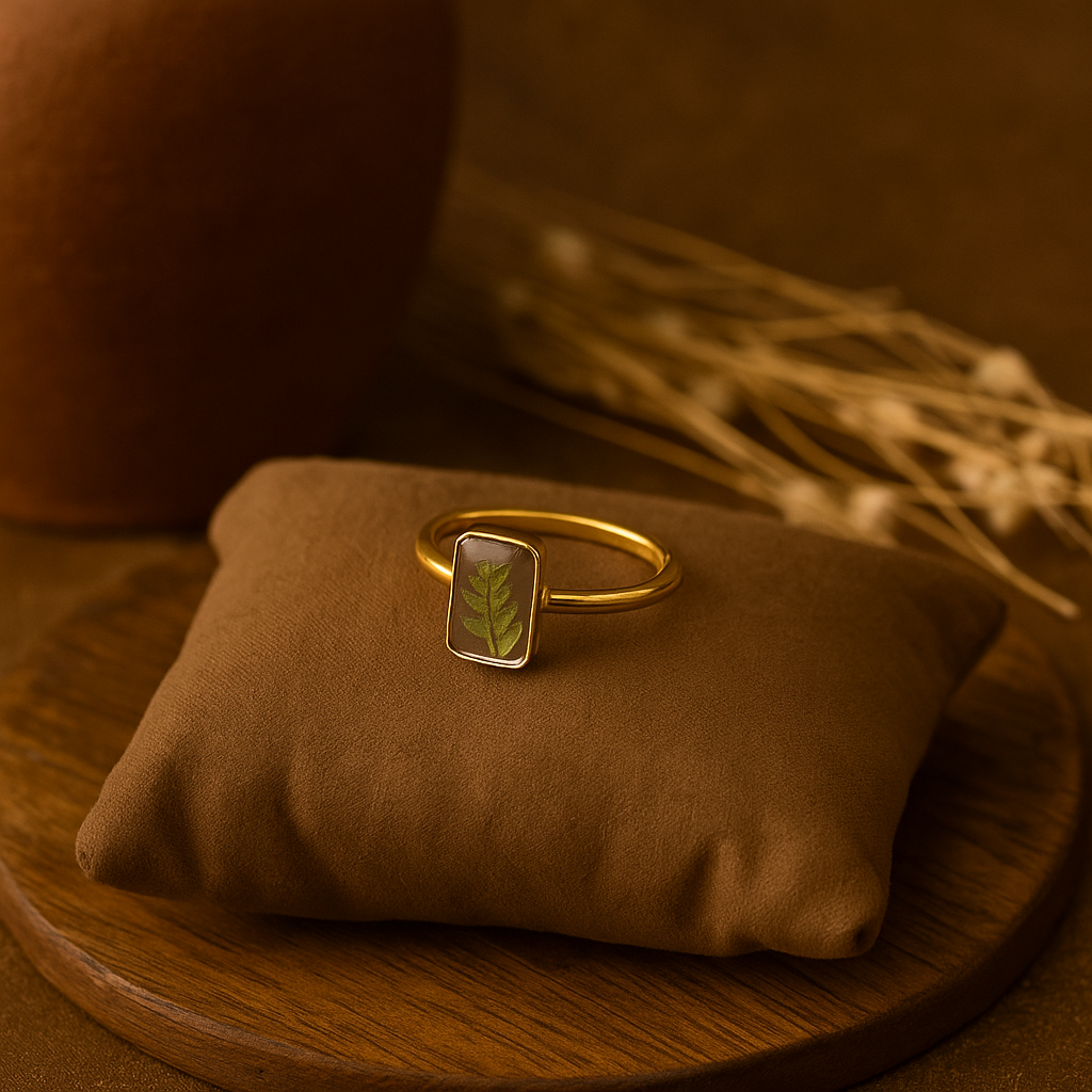 Fern Rectangle Ring – Honest & Clear