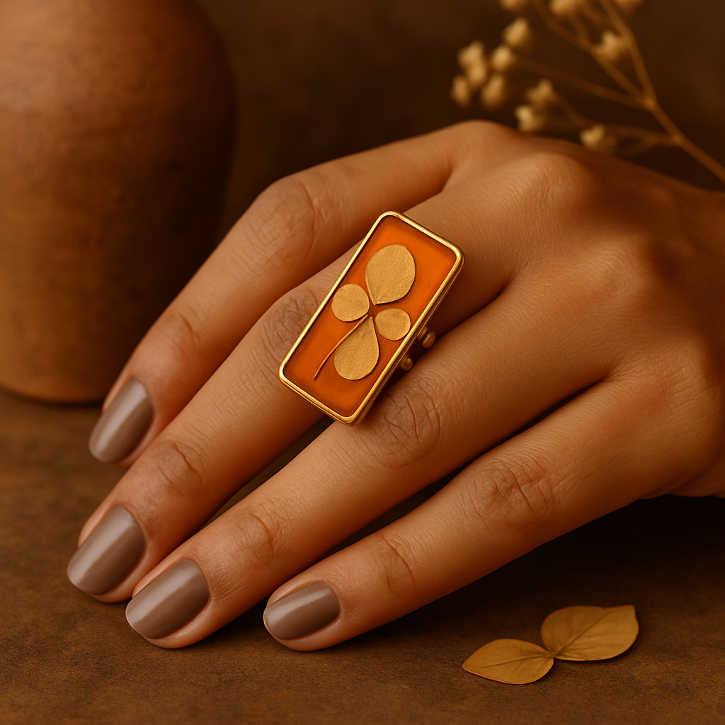 beige hydrangea ring 5 hand.png