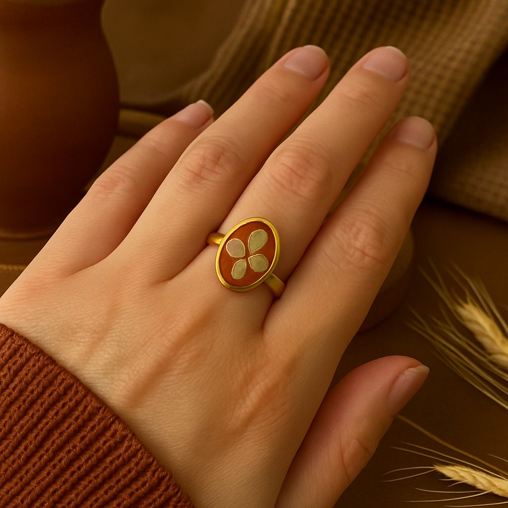 Beige Hydrangea Oval Ring – Warm & Optimistic