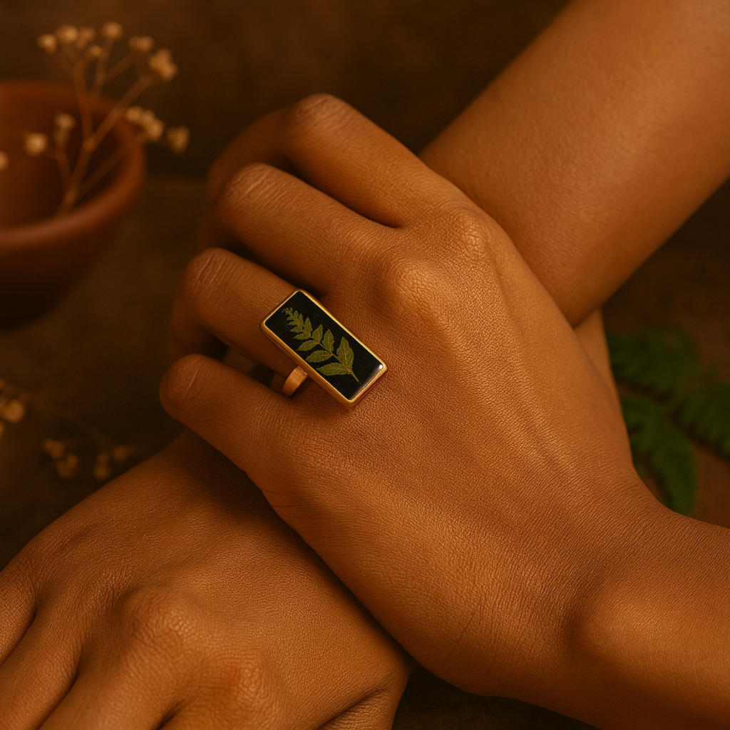 fern ring 7 hand.png