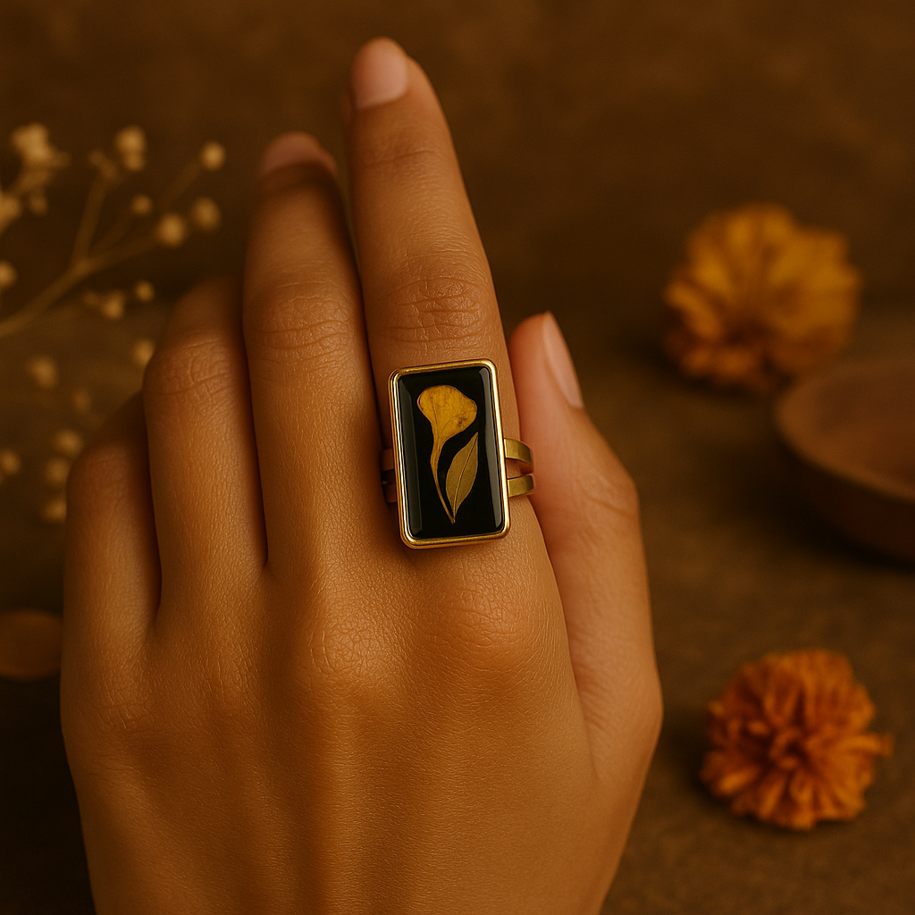 marigold nandina ring 2 hnd.png